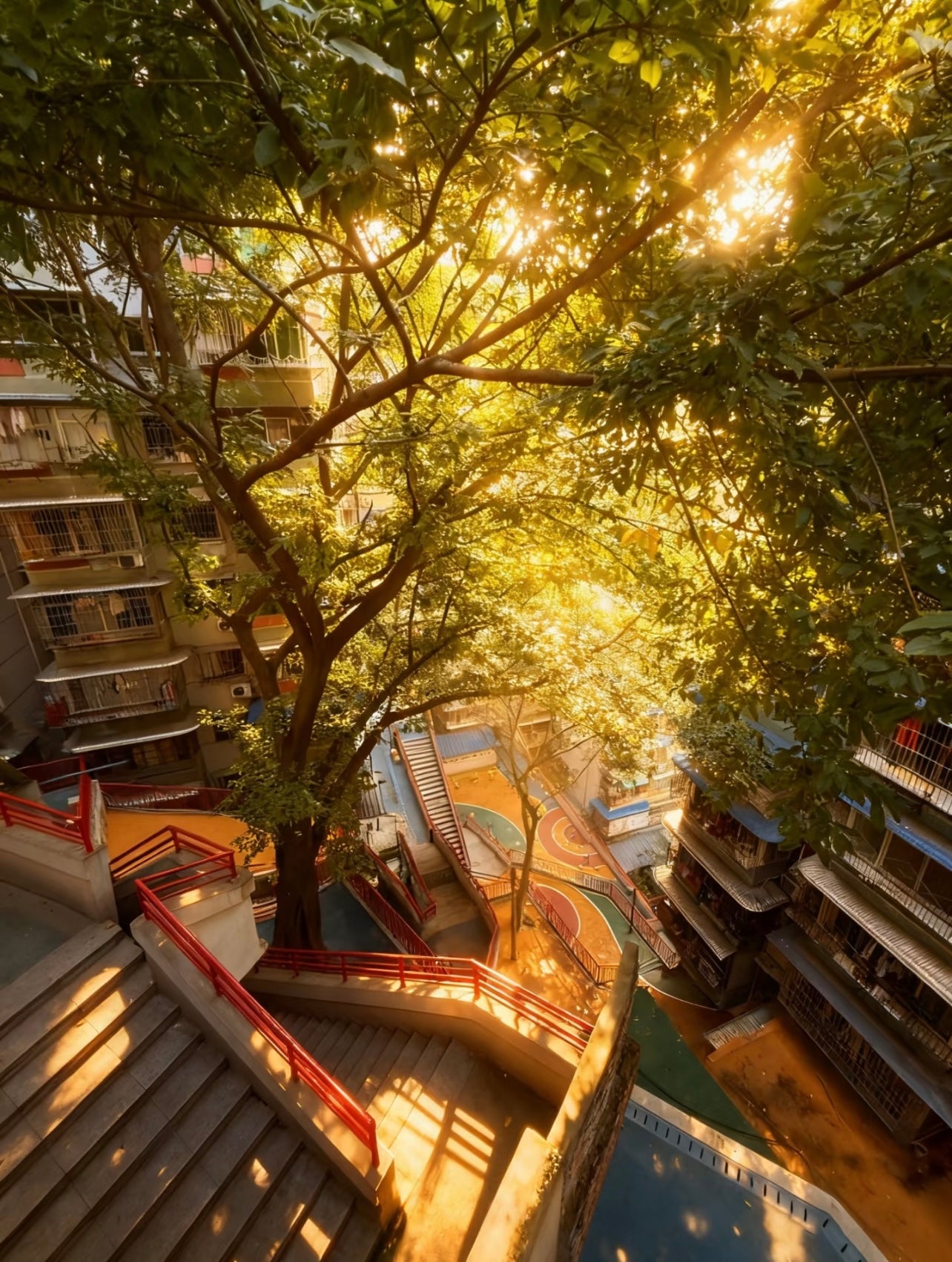 Chongqing Local’s City Walk: Laojun Cave → Huangjueping